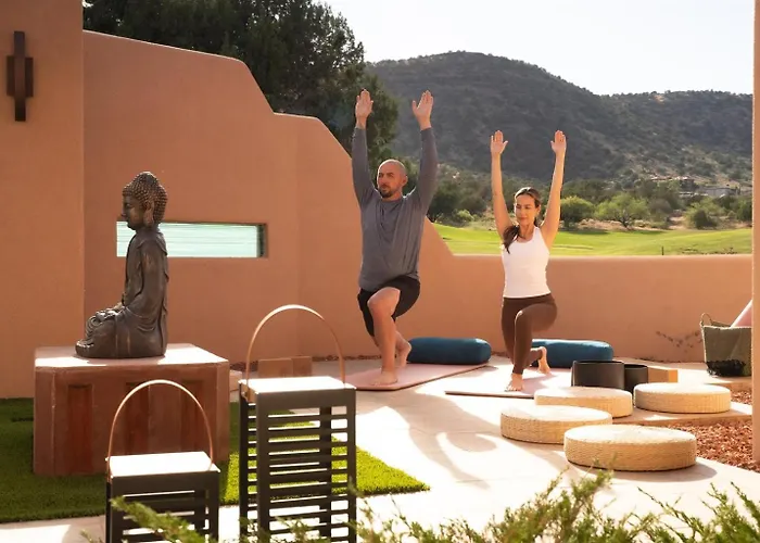 Country house Luxury 4br Estate For 10, Red Rock & Golf Views, Sauna, Geodome, Massage, Yoga Sedona