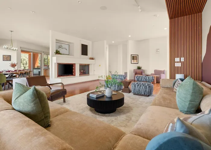 Luxury 4br Estate For 10, Red Rock & Golf Views, Sauna, Geodome, Massage, Yoga Sedona