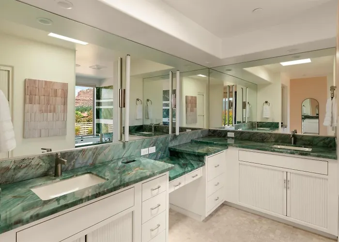 Luxury 4br Estate For 10, Red Rock & Golf Views, Sauna, Geodome, Massage, Yoga Sedona